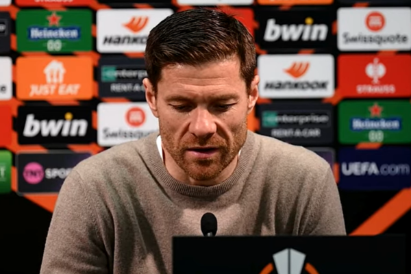 阿隆索感謝幸運(yùn)讓勒沃庫森晉級歐聯(lián)杯半決賽